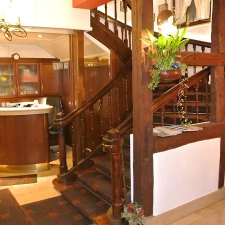 Hotel-Restaurant Goldenes Lamm 3*