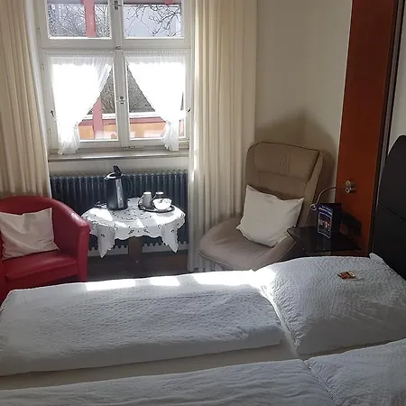 Отель Hotel-Restaurant Goldenes Lamm 3*