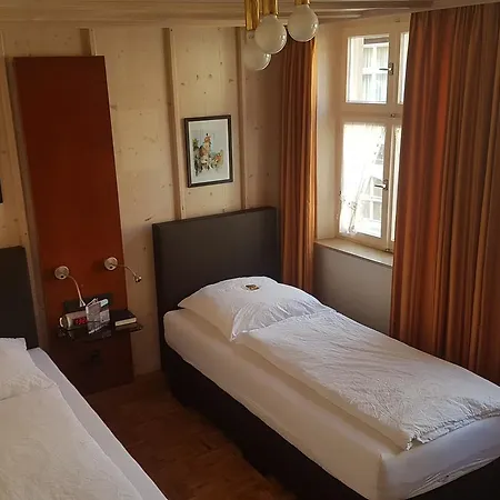 Hotel-restaurant Goldenes Lamm מלון