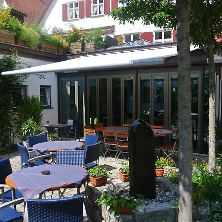 Hotel-Restaurant Goldenes Lamm Отель